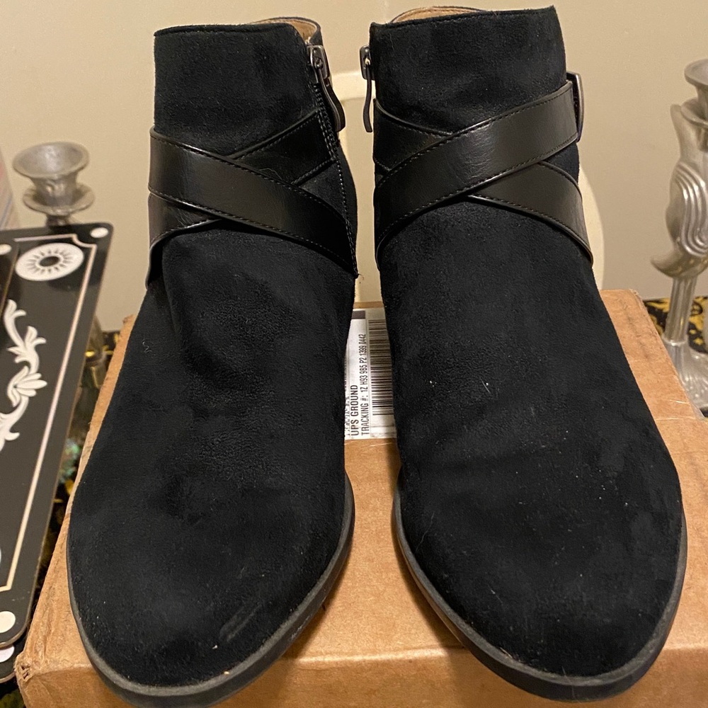 Life Stride Black Suede Ankle Boots